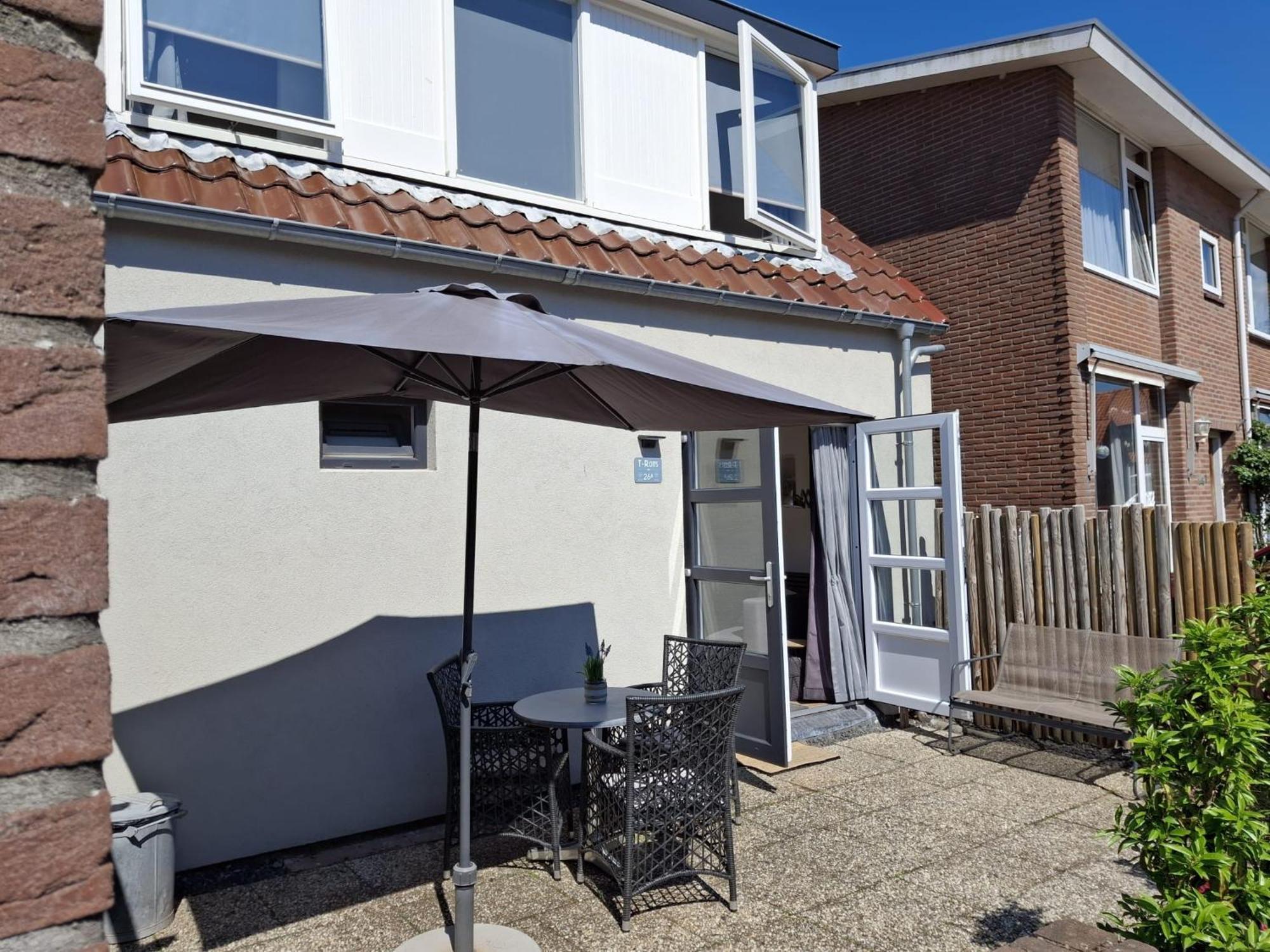 T-Rots, Prachtig Zomerhuis Noordwijk Exterior foto